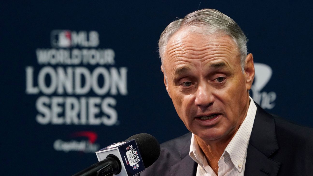 Rob Manfred – Protest A Lagging behind ‘a decade of inaction’