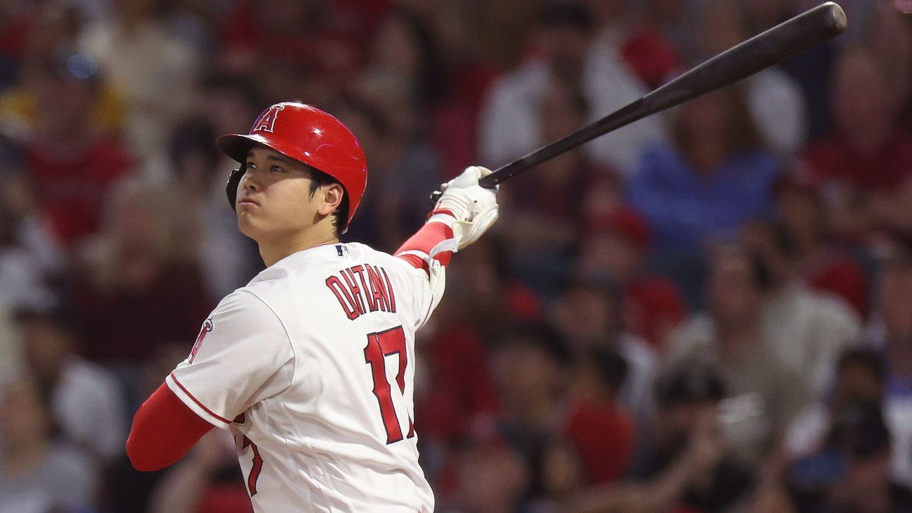 Shohei Ohtani hits multiple homers after throwing 1-hitter