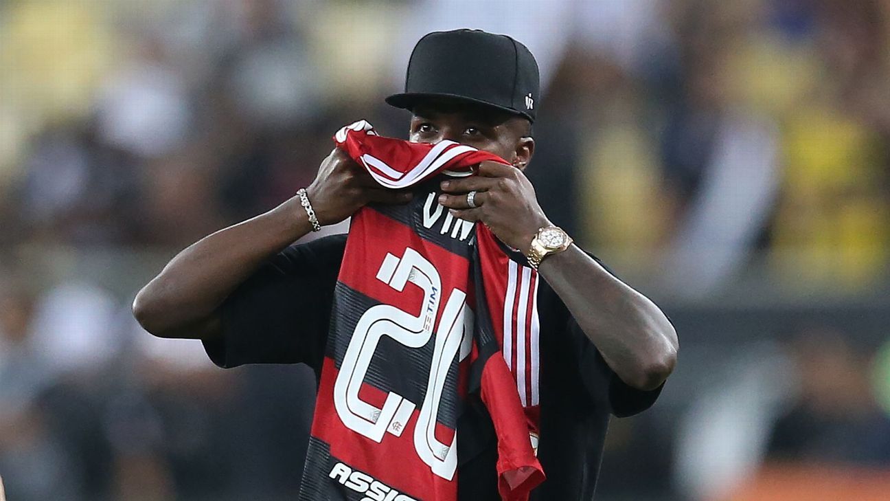 Flamengo exalta Vinicius Jr. como Melhor do Mundo: Mundo inteiro é seu