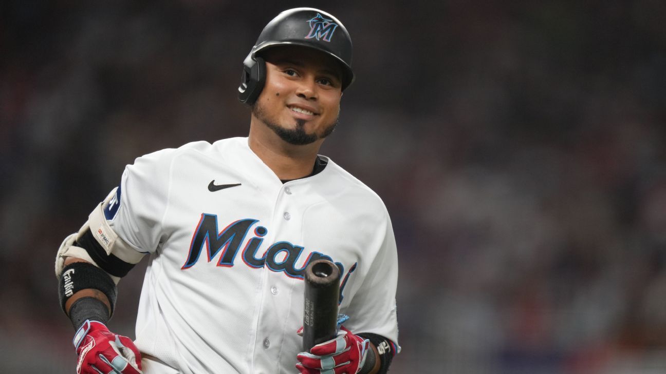 MLB roundup: Luis Arraez breaks .400 as Marlins beat Royals