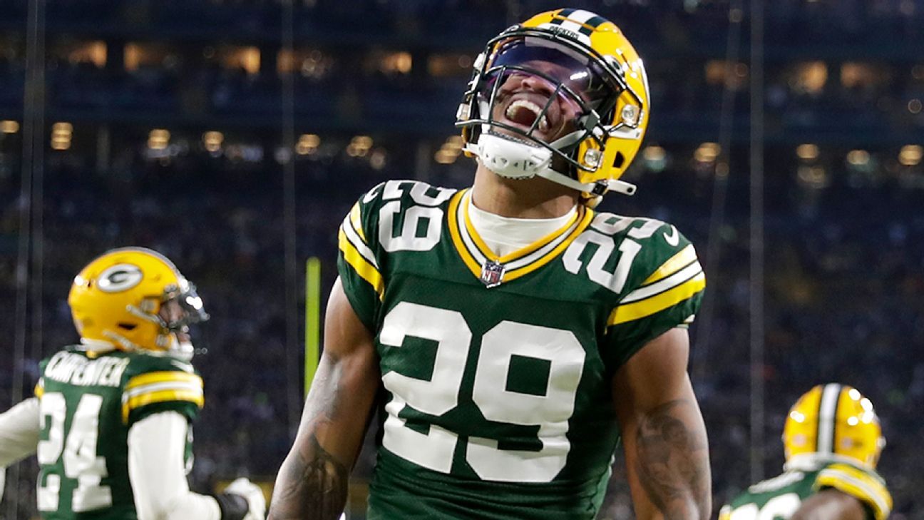 Game notes: Rudy Ford's two INTs lead way for Packers' new-look nickel