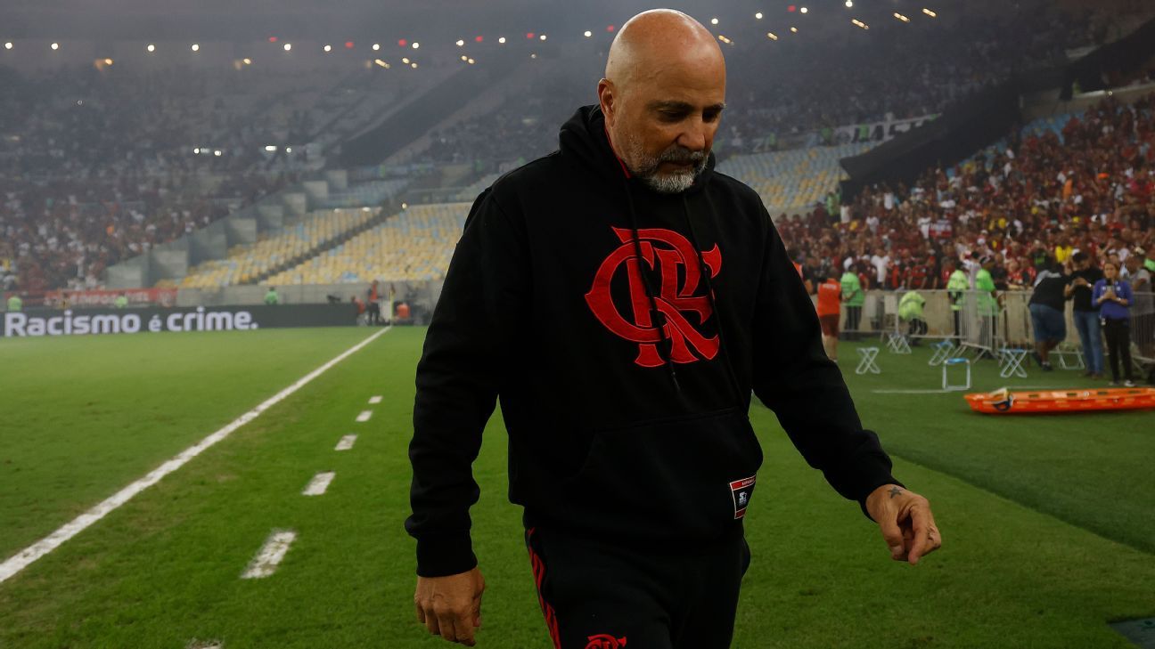 Flamengo se divide nos bastidores por saída de Sampaoli; Braz se reúne com técnico, e Landim quer permanência