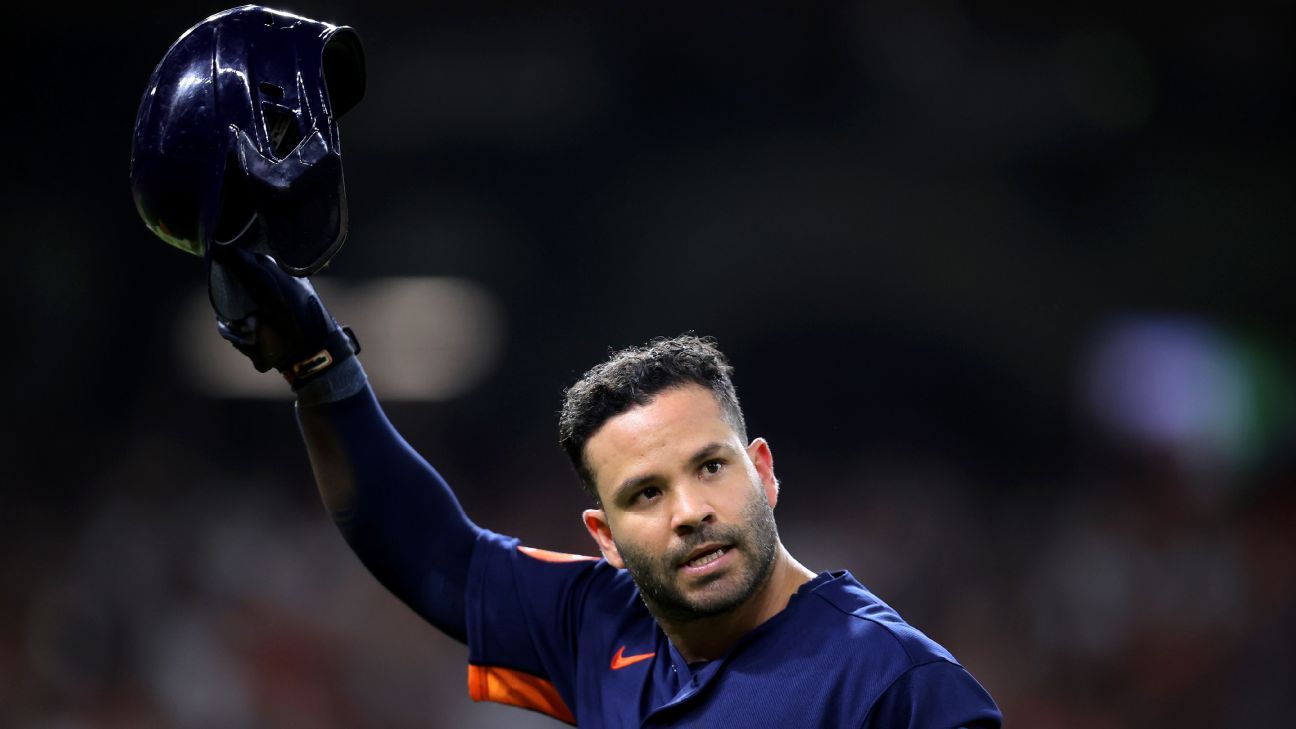 Altuve becomes third Astros player with 2K hits