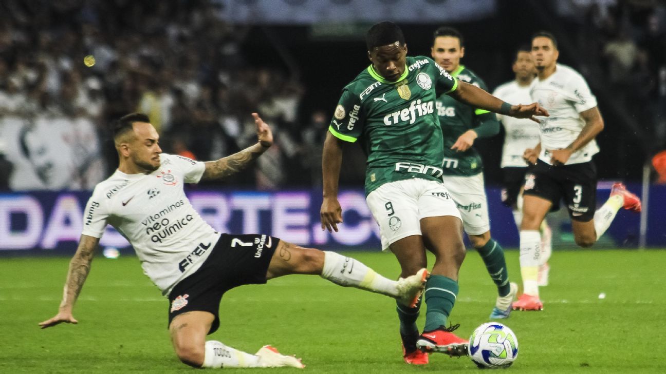 Endrick, sobre entrada violenta de Maycon em Corinthians x Palmeiras: 