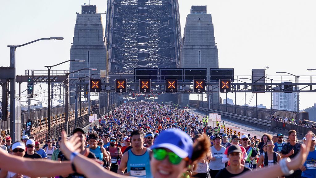 Othmane El Goumri, Betsy Saina win races at Sydney Marathon