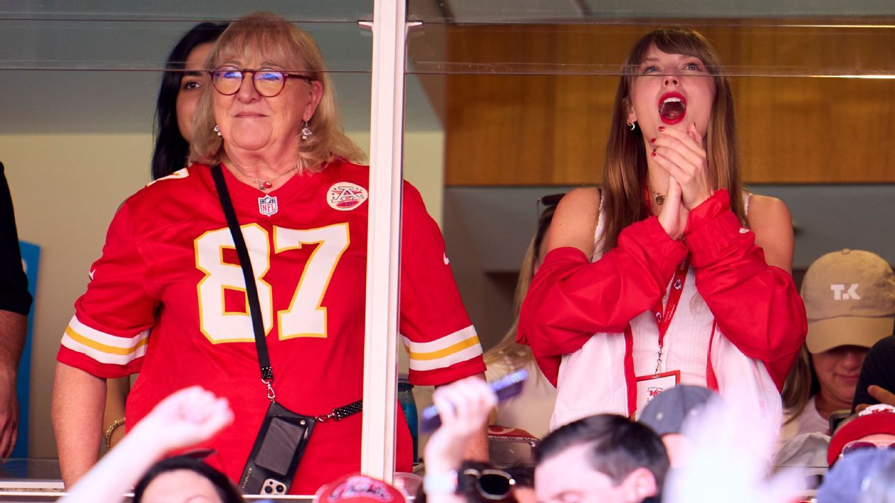 Travis Kelce Jersey Sales Spike After Taylor Swift Attends Chiefs Game