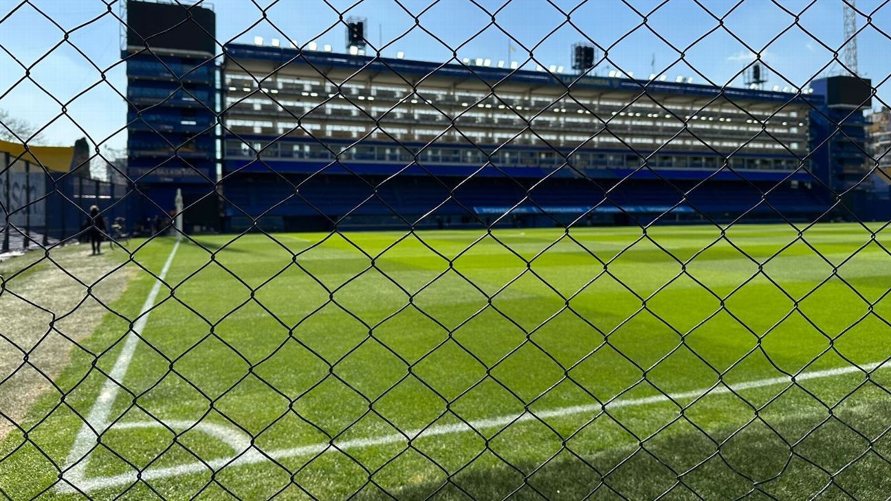 É possível agarrar o batedor de escanteio na Bombonera ou é lenda urbana? Checamos