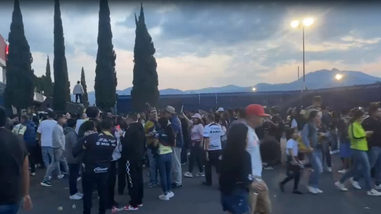 Aficionados dan portazo previo al América vs Pumas ESPN
