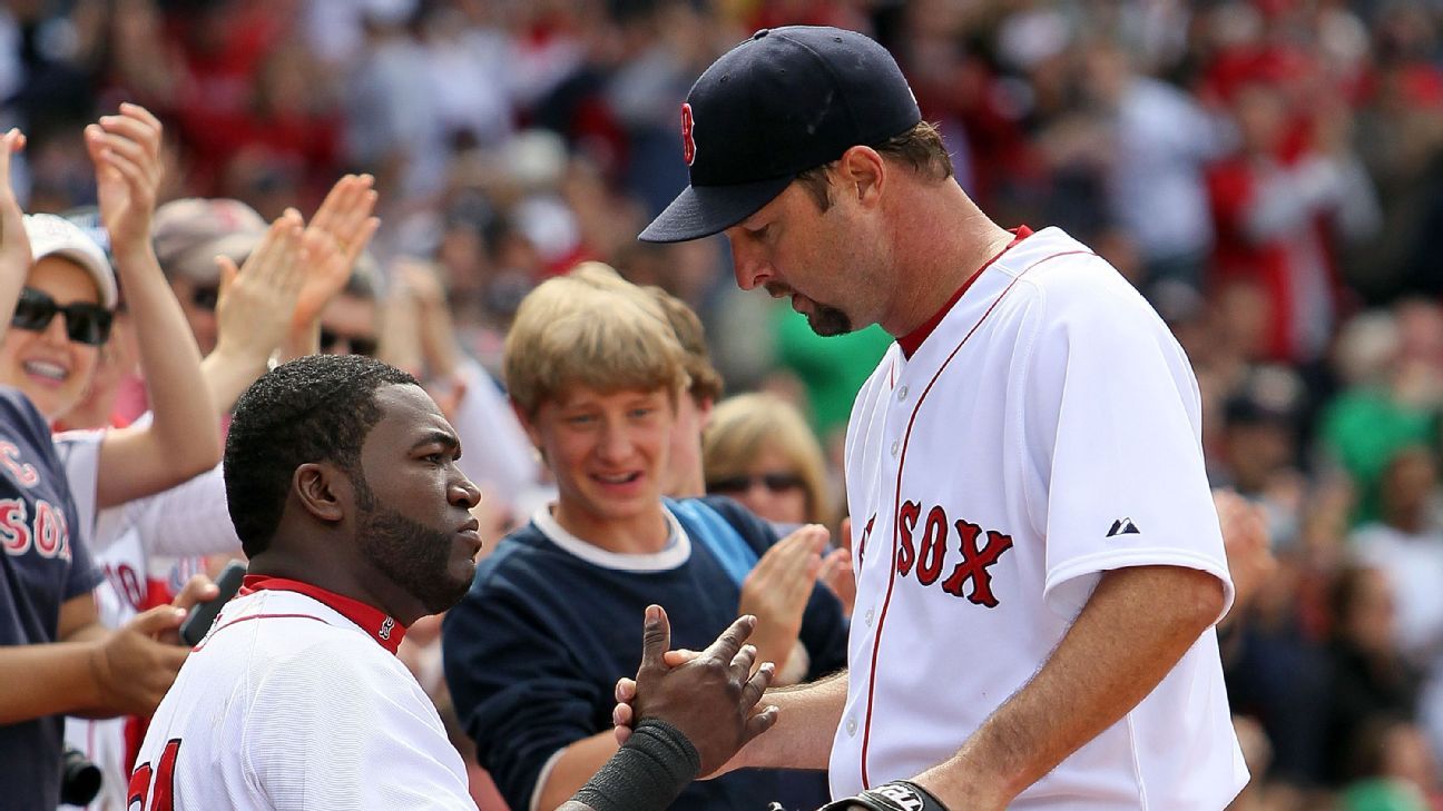 David Ortiz Mourns Tim Wakefield's Death, 'He's Like My Family