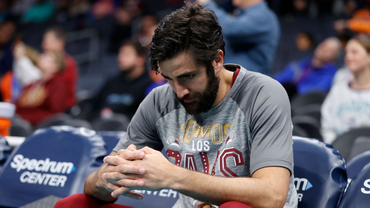 Ricky Rubio pauses career for mental health