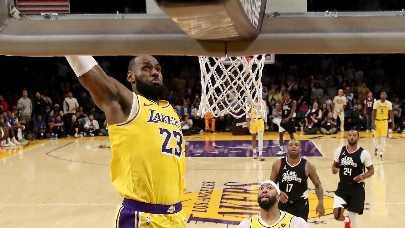 LeBron James' big night carries Lakers past Clippers in overtime