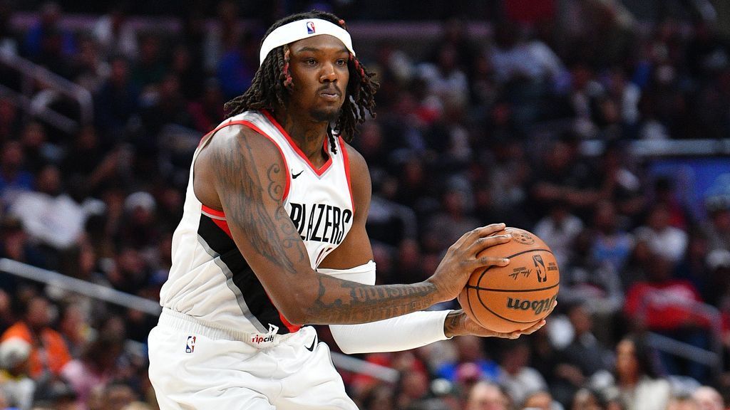 Blazers center Williams (knee) to miss 4-6 weeks