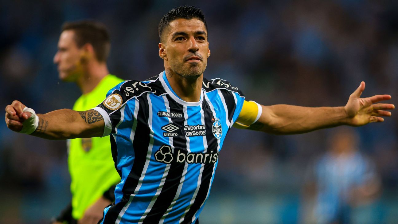 Presidente do Grêmio diz que não existe substituto para Suárez: Talvez Haaland, Lewandowski ou Messi