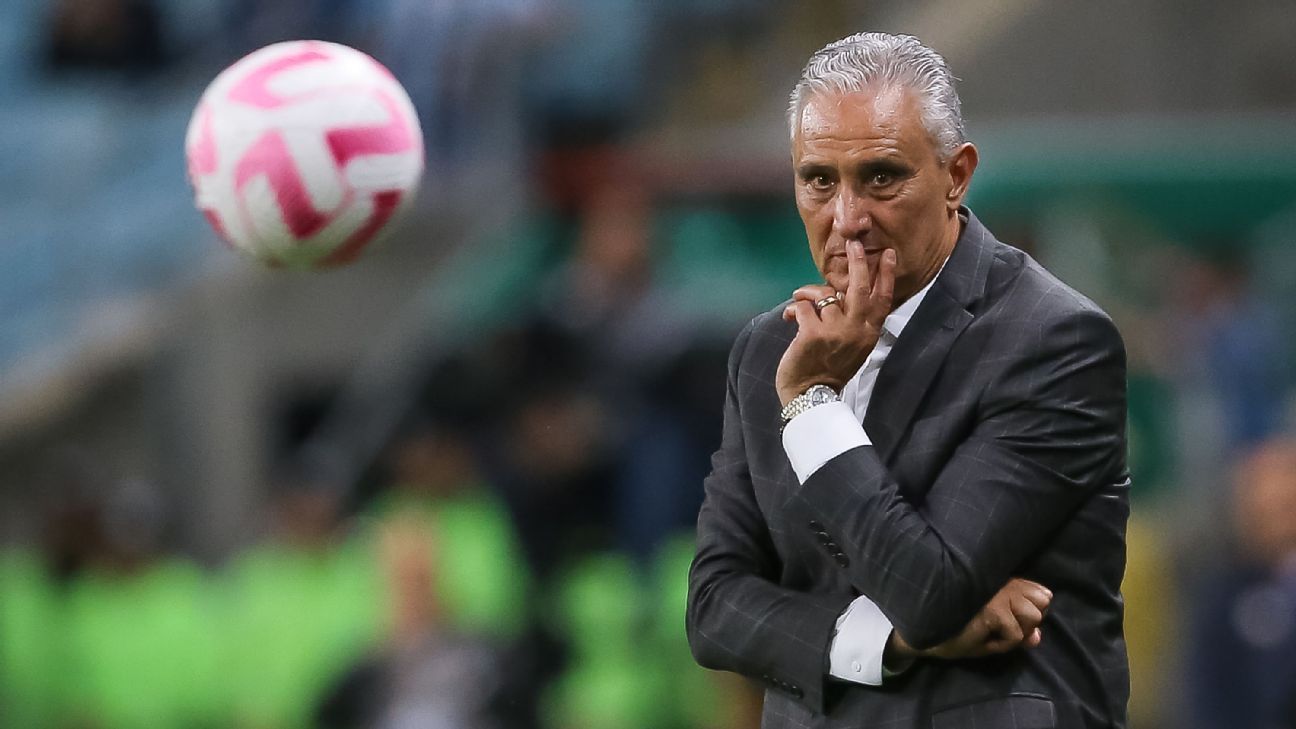 Tite ficou perto de assumir São Paulo antes de virar ídolo do Corinthians; veja por que não deu certo