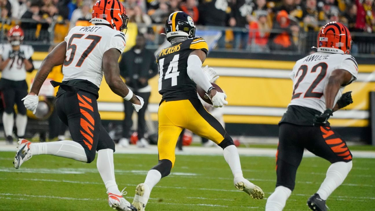 The Steelers scored three first-half touchdowns against the Bengals