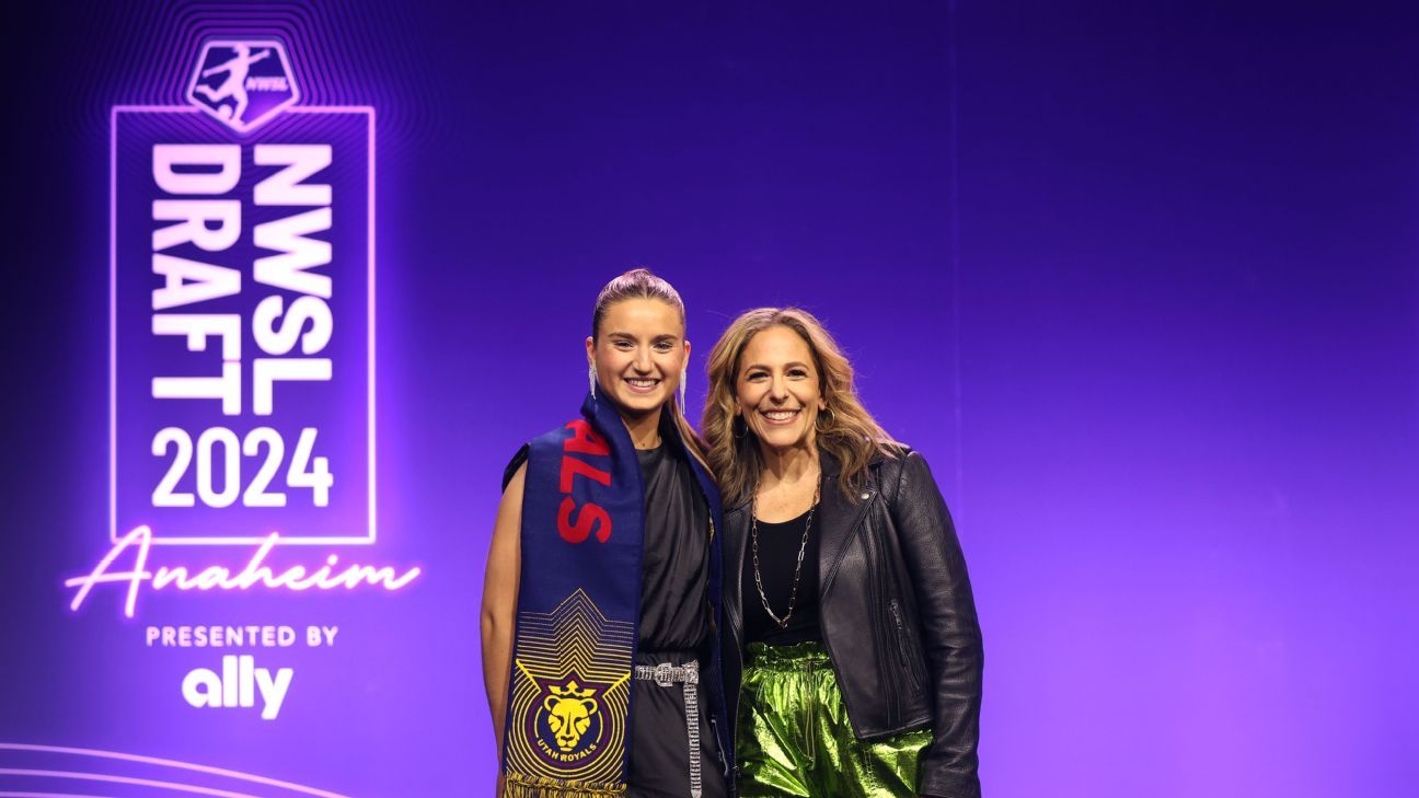 Should the NWSL abolish the college draft?