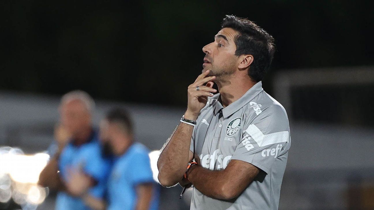 Abel questiona calendário e cobra evolução do Palmeiras após empate decepcionante