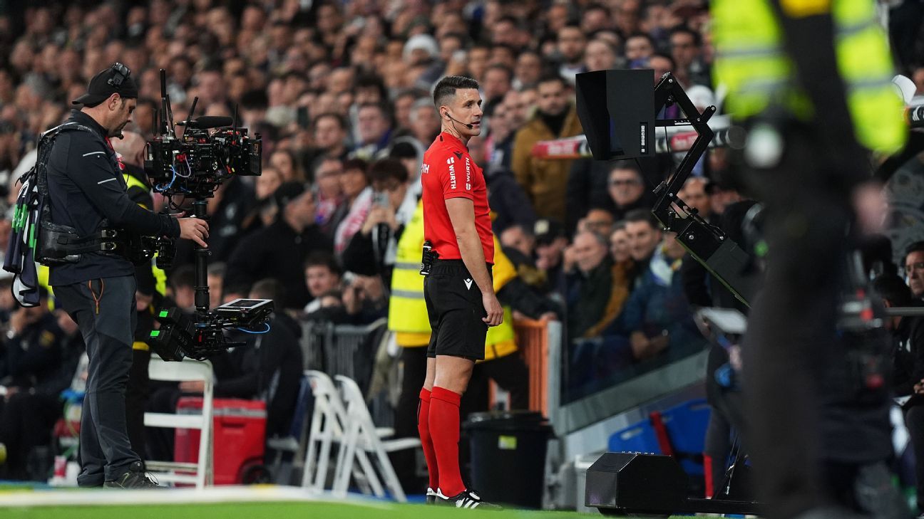 L’arbitre du Real Madrid x Séville remplacé en raison d’une blessure musculaire