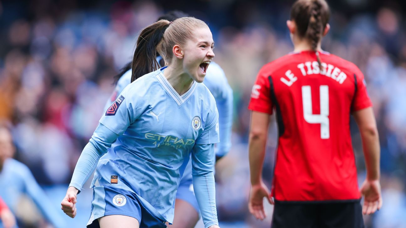 Espn Wsl Park double sees Man City breeze past Man Utd and go top of WSL - ESPN