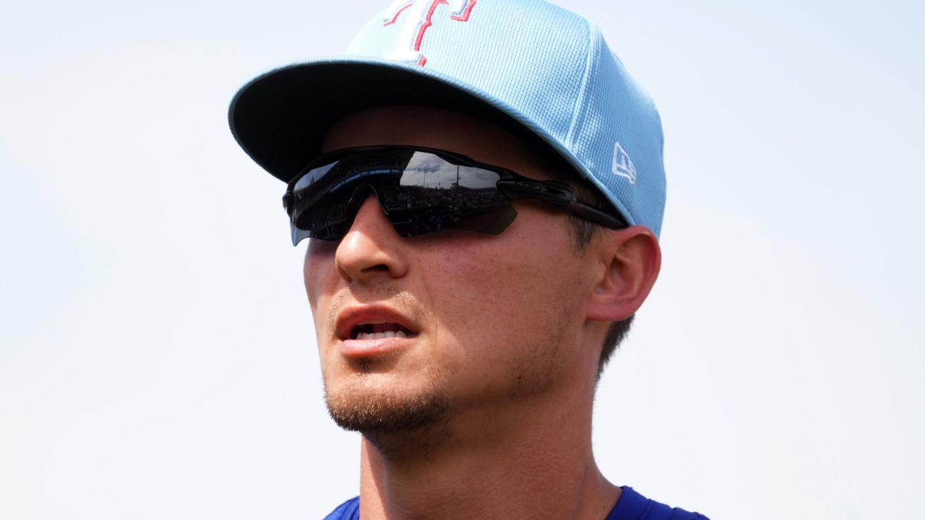 Rangers plan to start Seager, Jung on opening day