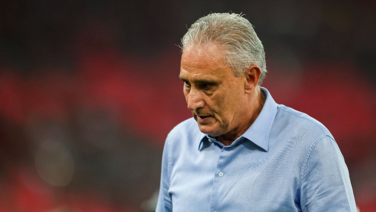 Tite retorna à Libertadores: título, queda traumática e desafio nas oitavas.