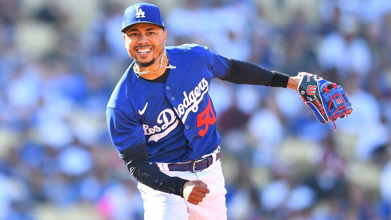 Betts set to return to infield for Dodgers in '25
