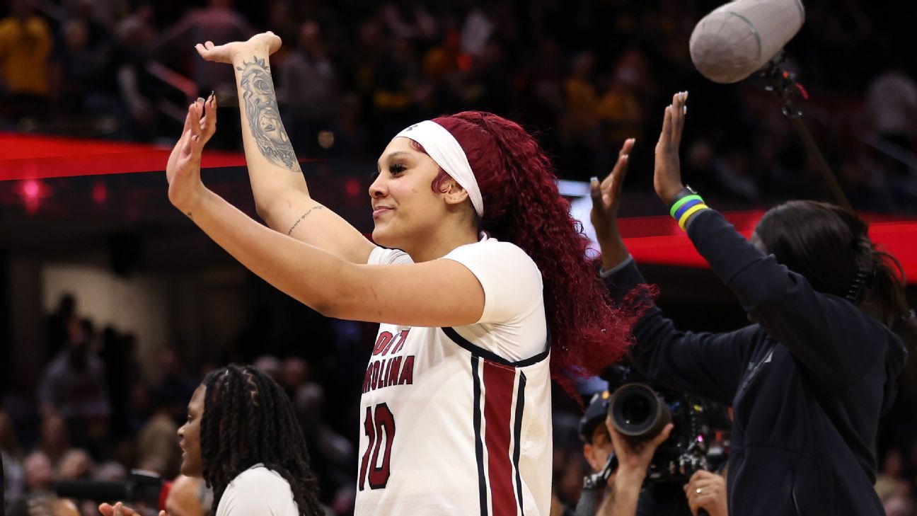 South Carolina dominates NC State to make NCAA women's tournament final