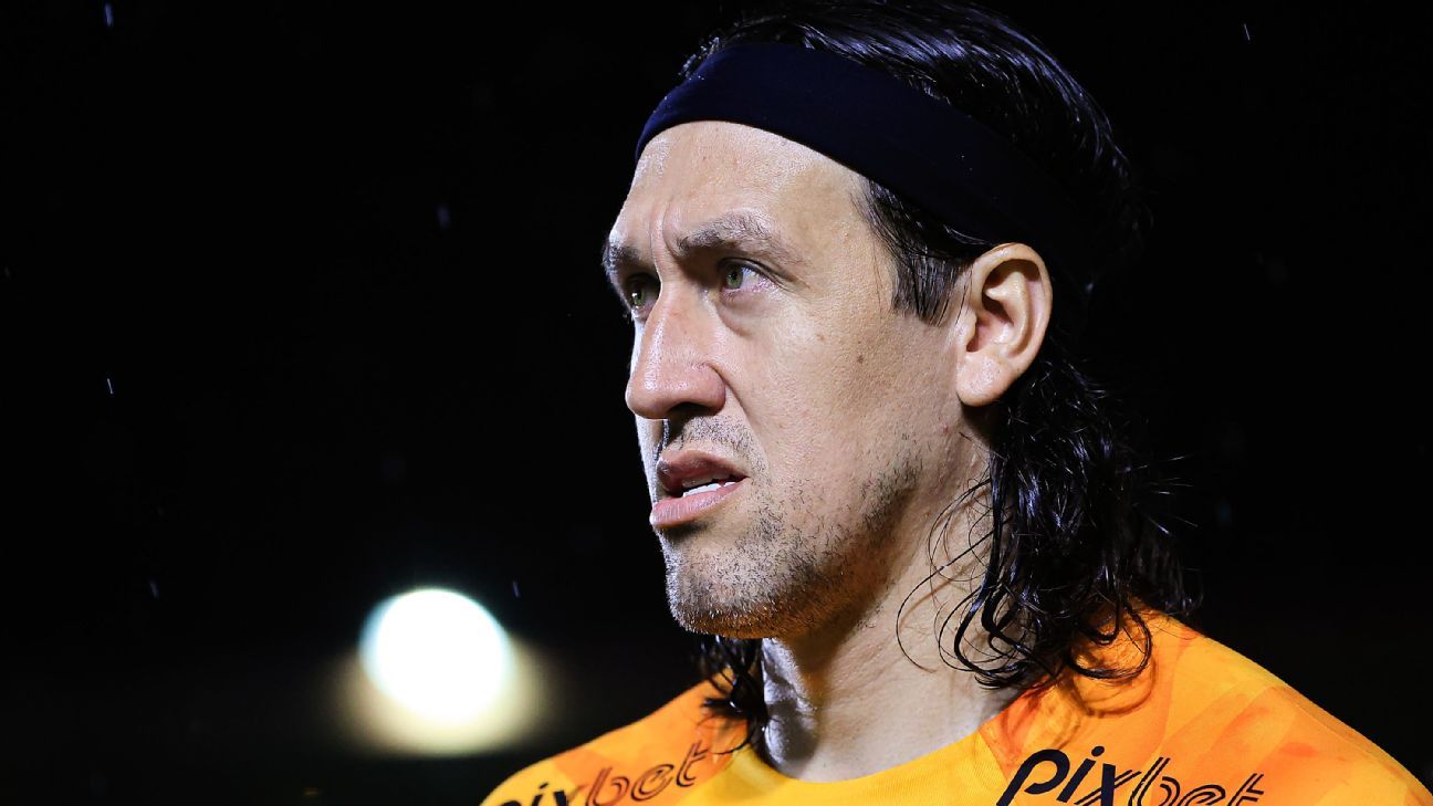 Cássio recusa proposta final do Corinthians e encaminha saída do clube