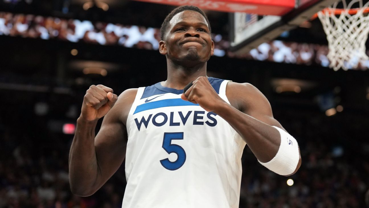 Anthony Edwards scores 40 as Timberwolves sweep Suns