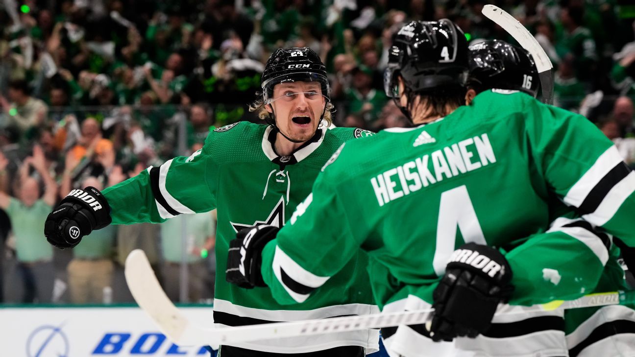 Stars put Game 1 behind, hang on to tie series