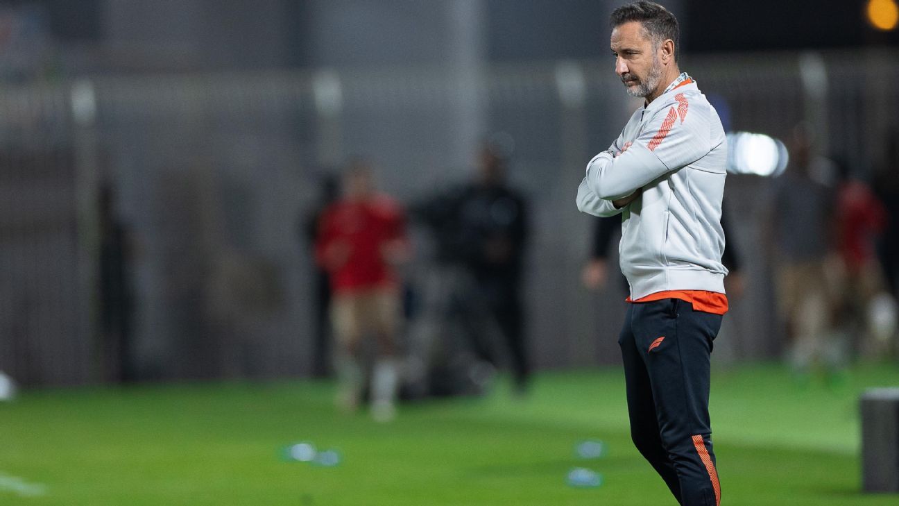 Vítor Pereira critica futebol brasileiro e revela planos futuros: É algo que vai acontecer