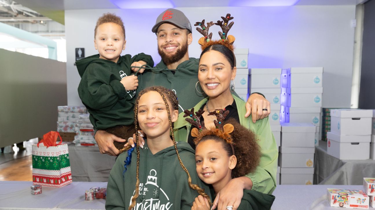 Stephen, Ayesha Curry announce birth of fourth child - ESPN