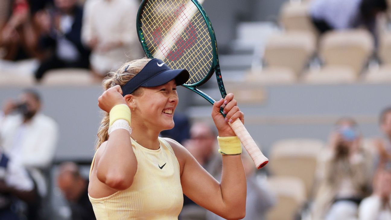 Mirra Andreeva étourdit Aryna Sabalenka pour atteindre les demi-finales de Roland-Garros