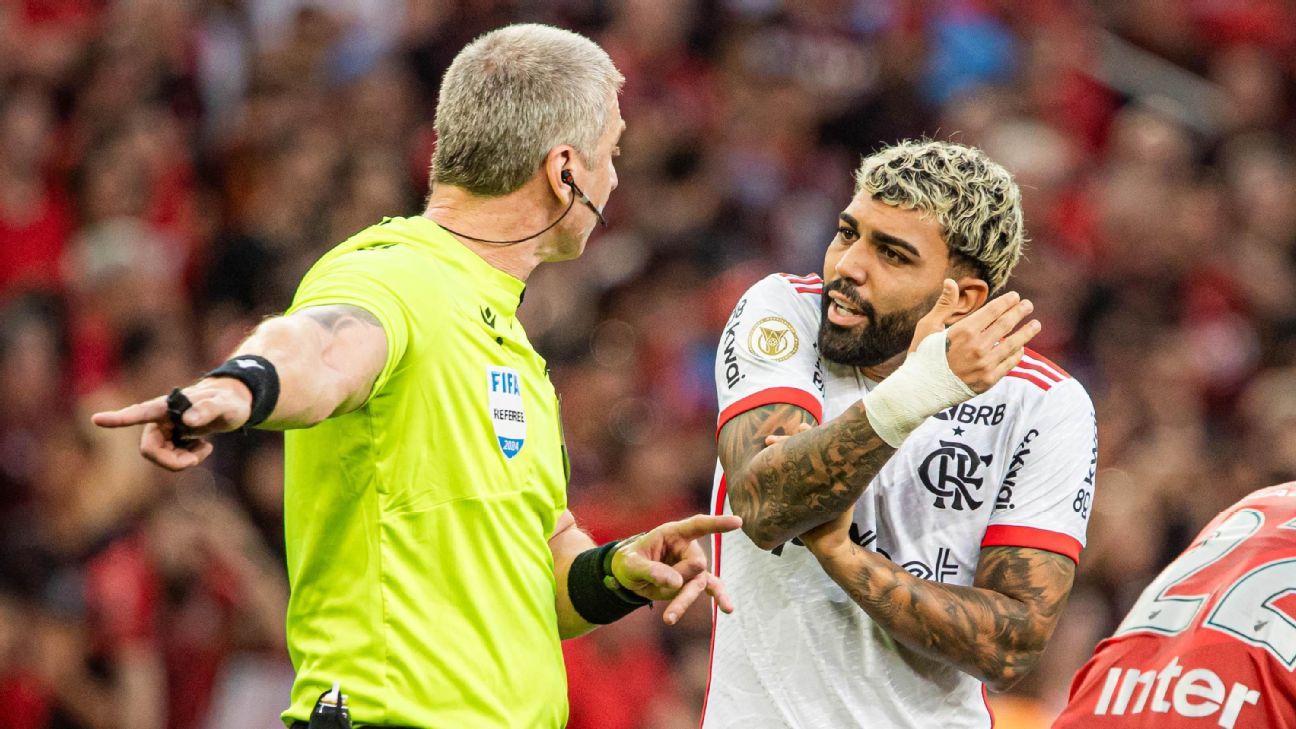 Mazzuco critica escalação de Daronco em Athletico-PR x Flamengo: Sensação de empate inevitável