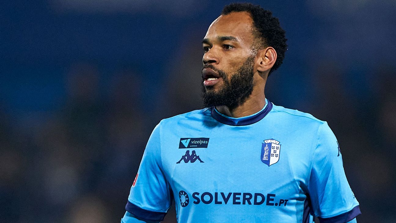 Bolívar reforça elenco para confronto decisivo na Libertadores contra Flamengo.