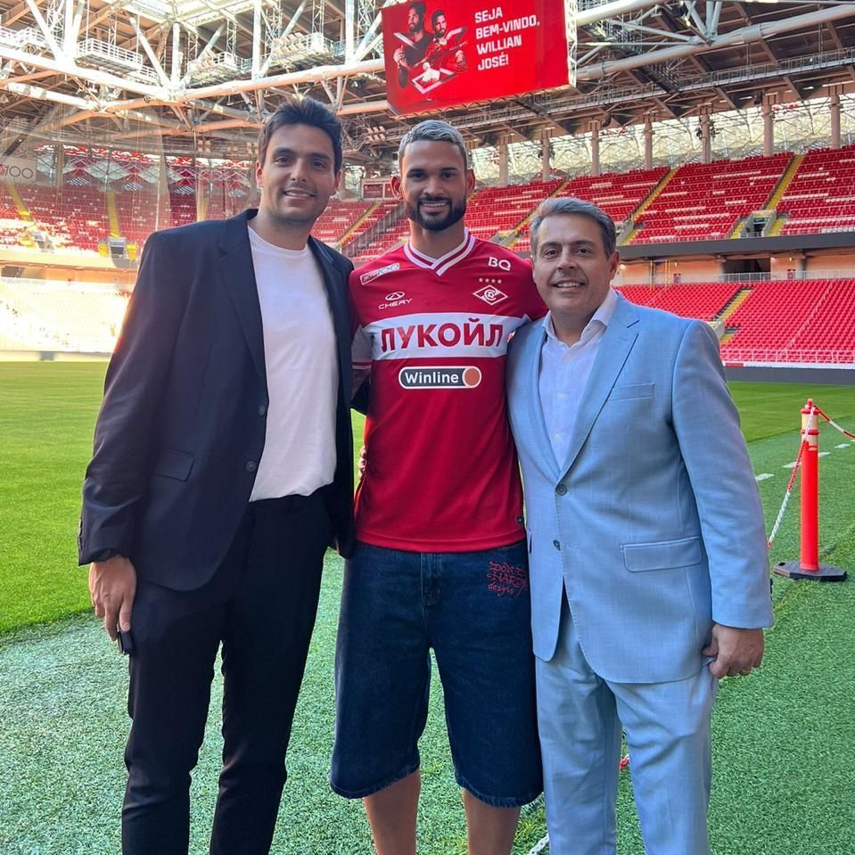 Novo clube anuncia contratação de Willian José após saída do Betis