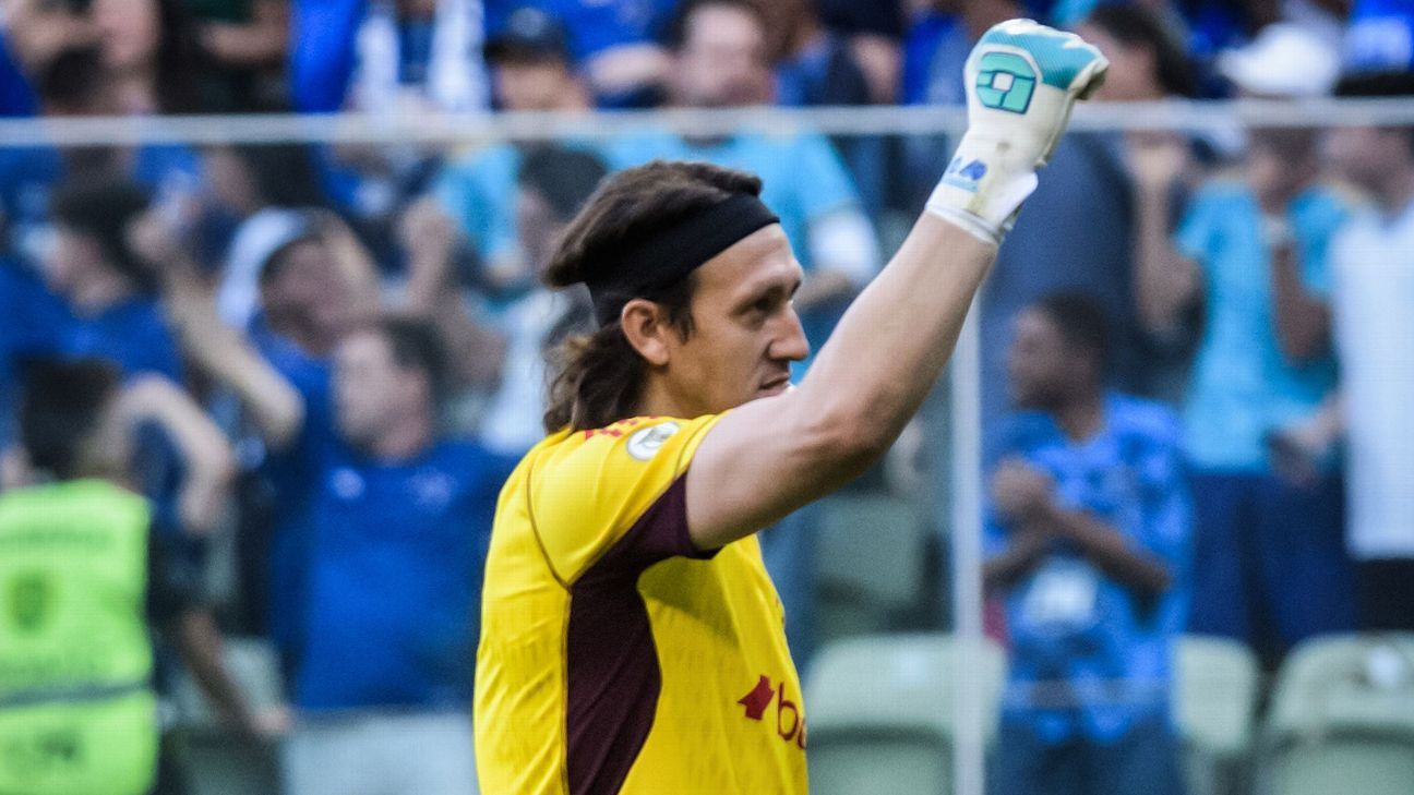 estreia de Cássio impulsiona Cruzeiro que vence Bragantino e se aproxima do G-4