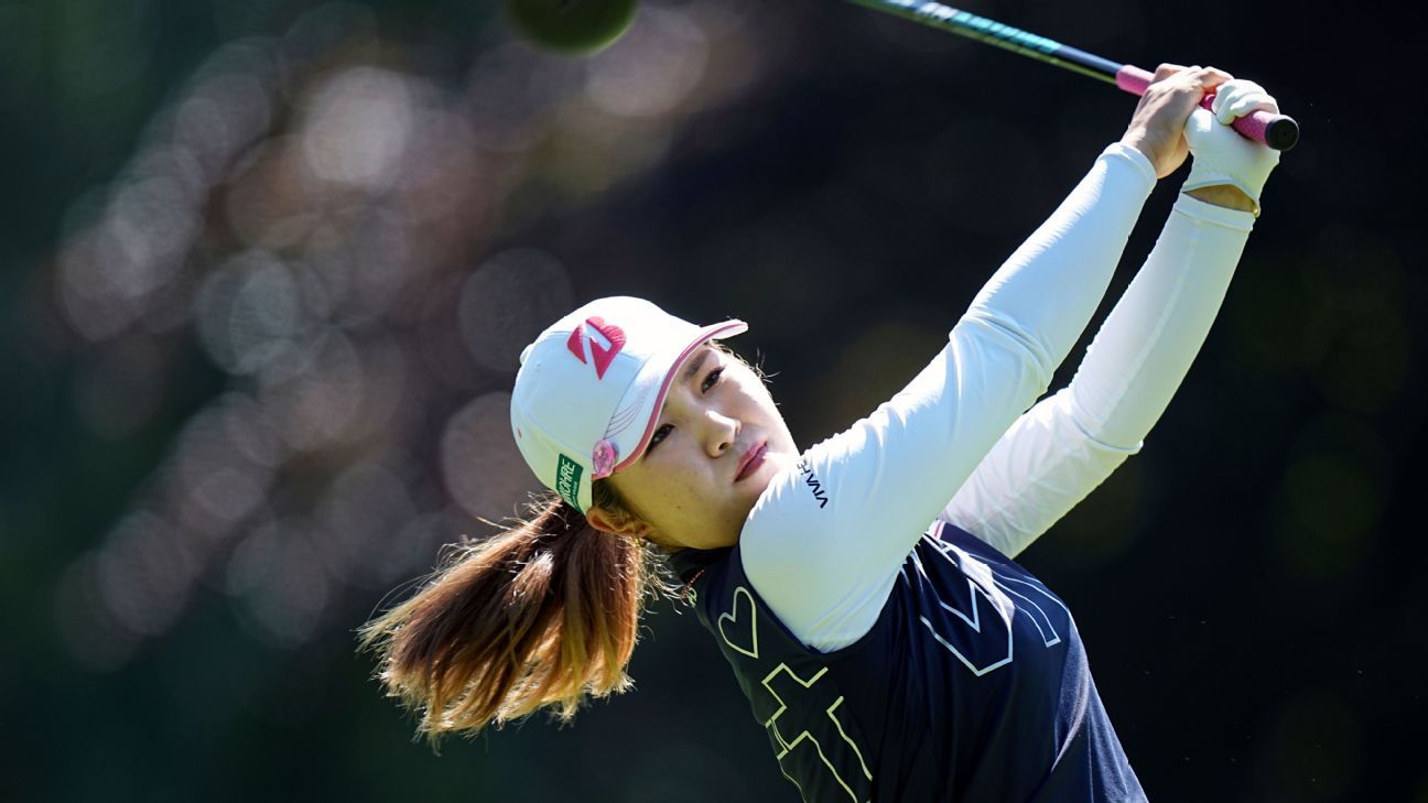 Crowded LPGA leaderboard sees 23 within 2 shots