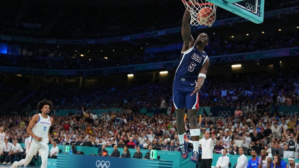 U.S. men rout P.R., wrap up top basketball seed