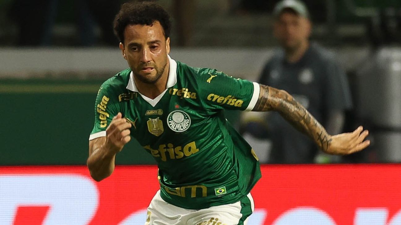 RETORNA A TEMPO? Pancada no olho de Felipe Anderson não preocupa Palmeiras para Libertadores