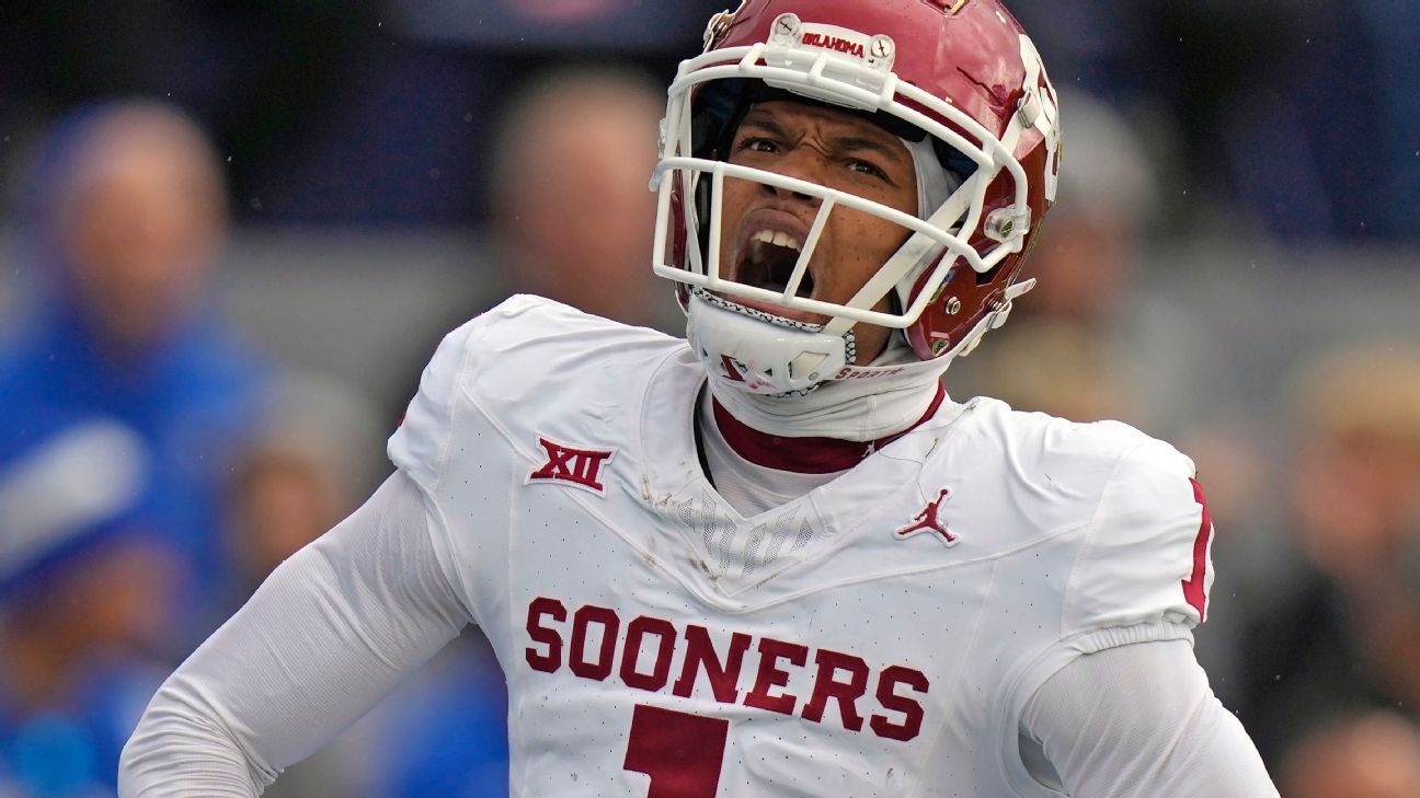 Oklahoma WR Gibson (knee) out for the season