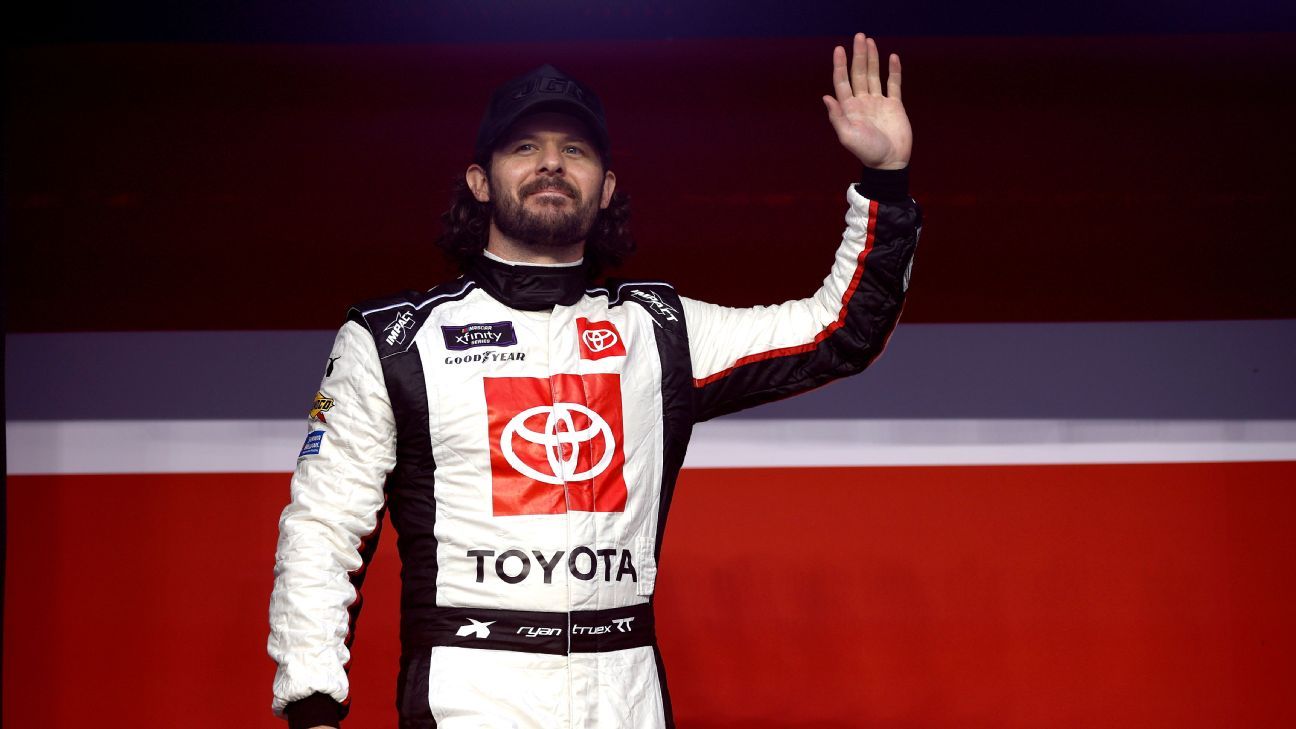 Truex races to first career Xfinity win at Daytona Patabook Sports