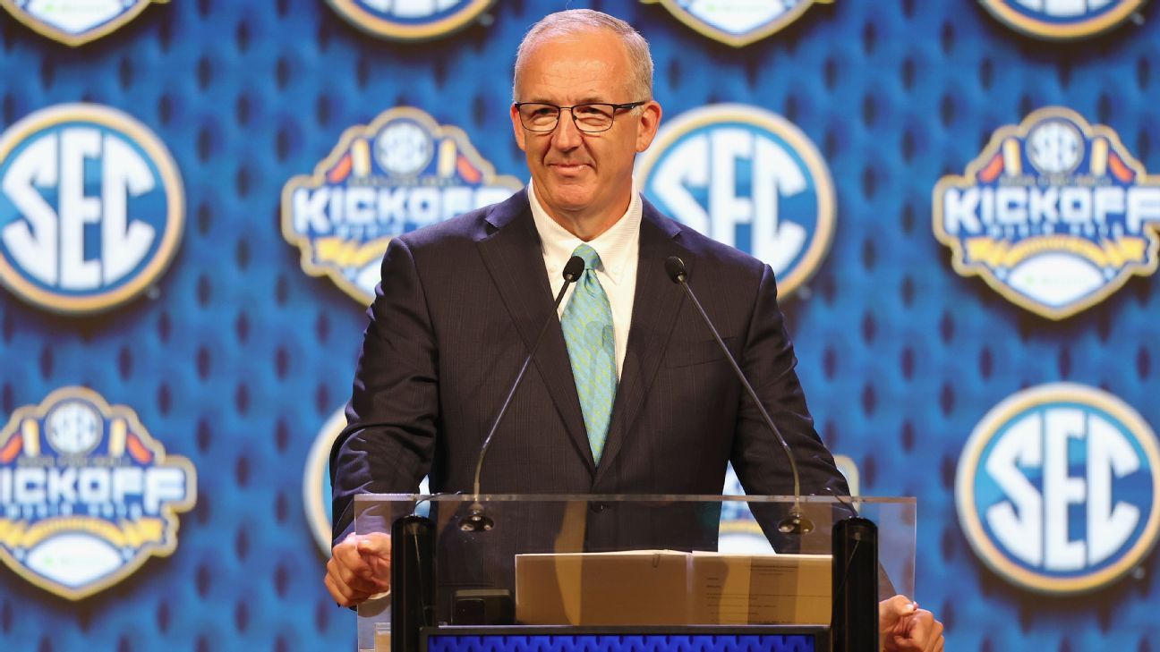 Greg Sankey SEC Commissioner