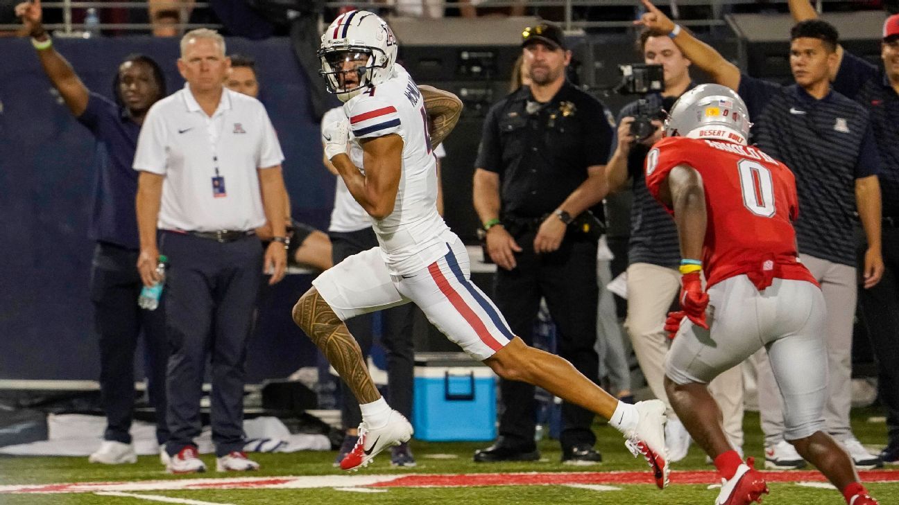 Arizona’s Tetairoa McMillan scores 304 yards and 4 TDs in clear victory