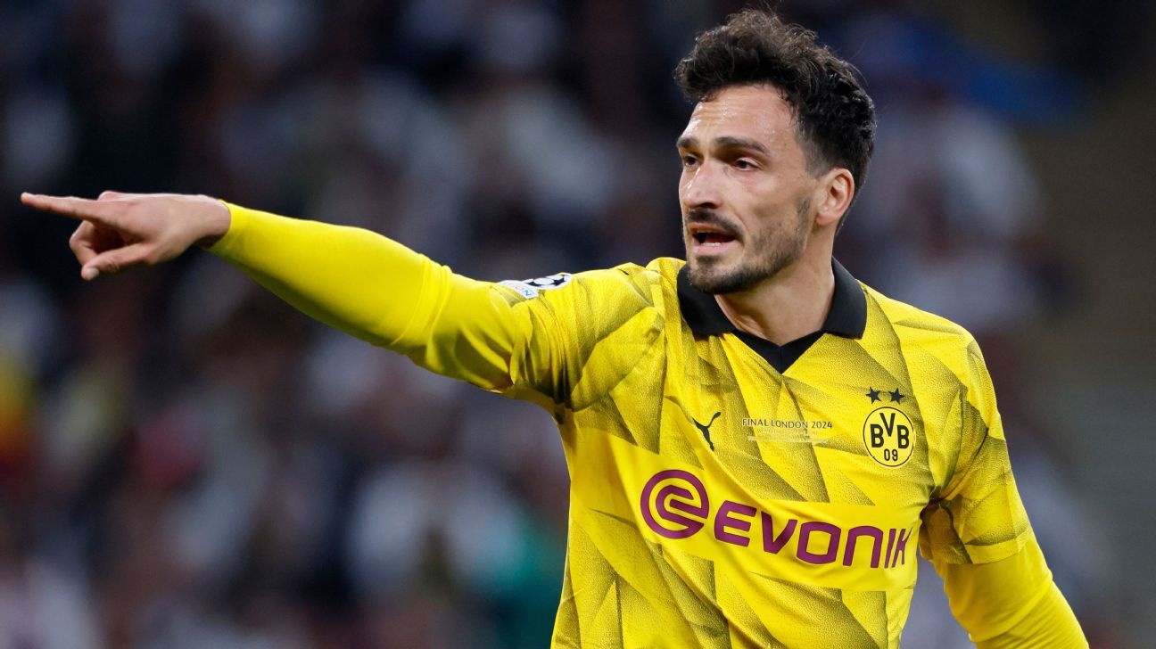 Transfer Talk: Roma eye free agents Hummels, Manolas