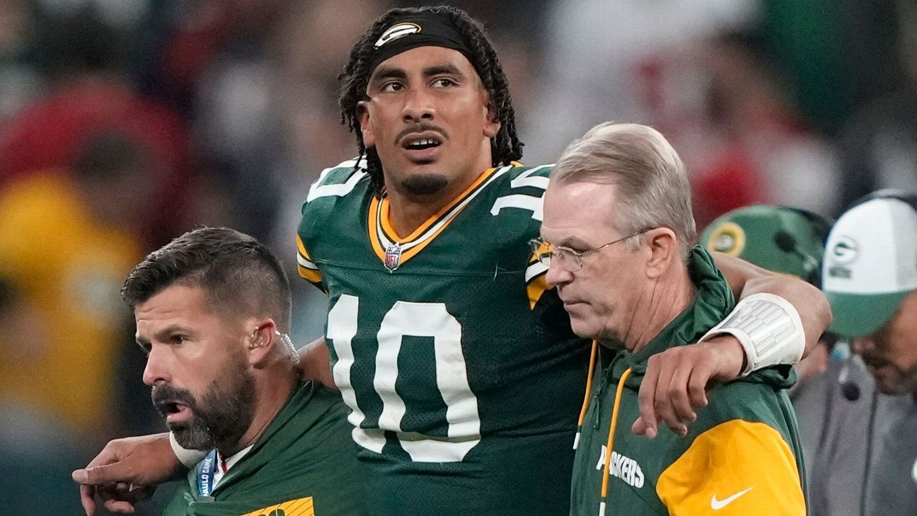 The%20Packers%20had%20lost%20their%20starting%20running%20back%2C%20DeMarco%20Murray%2C%20to%20a%20season-ending%20injury%20earlier%20in%20the%20season%2C%20and%20running%20back%20Eddie%20Lacy%20is%20expected%20to%20miss%20the%20rest%20of%20the%20season%20with%20a%20knee%20injury