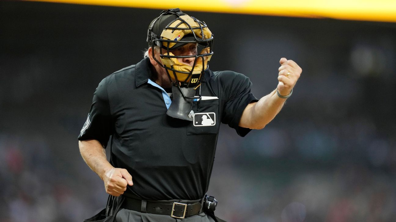 Ump Vanover retiring after 30+ years in majors