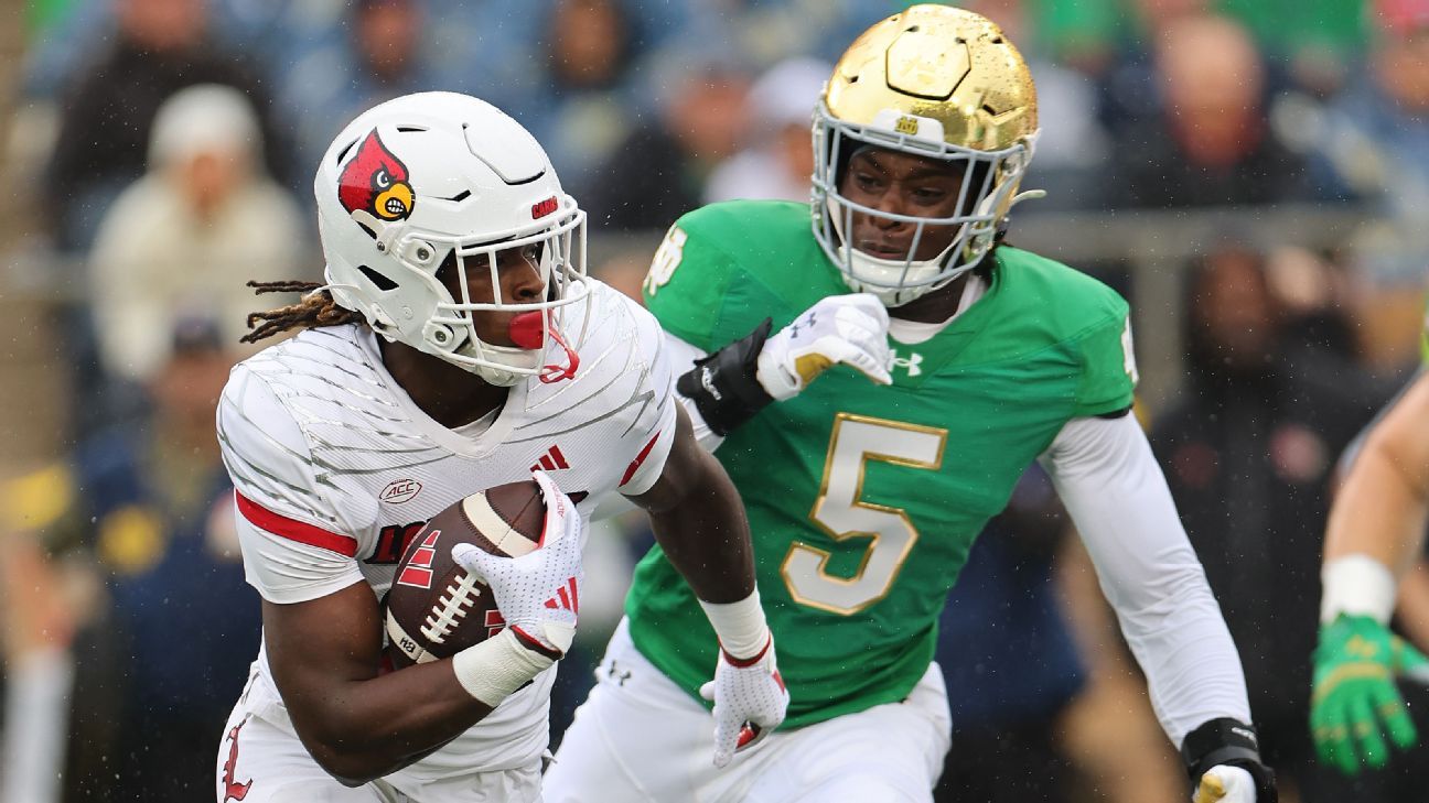 Notre Dame sack leader Traore done for season