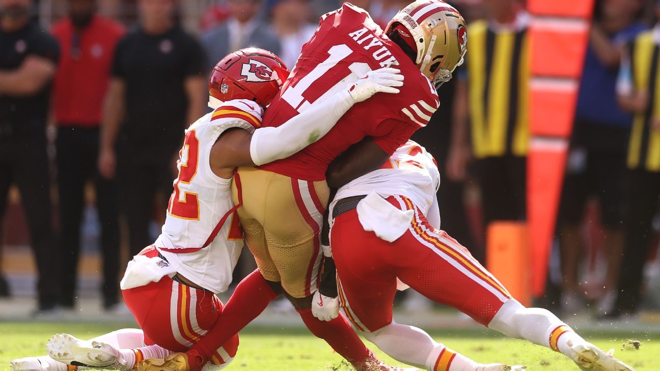 Aiyuk de los 49ers se rompe el ligamento anterior cruzado y el ligamento colateral medial; Deebo en el hospital