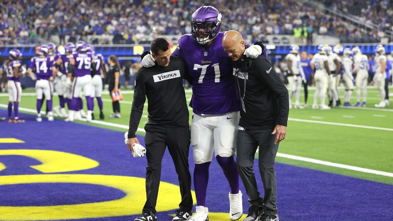 Vikings LT Darrisaw (knee) out rest of season